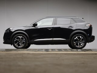 Peugeot 2008 1.2 PureTech Allure Sport (APPLE CARPLAY,NAVI,CAMERA,GETINT,CLIMATE,CRUISE,ELEKTRISCH PAKKET,SPORTSTOELEN,LM VELGEN)