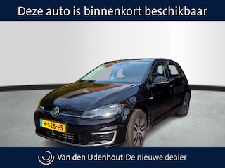 Volkswagen Golf E-DITION | 49.000 KM! | Binnenkort beschikbaar |