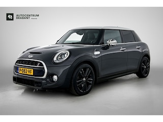 Mini Mini 2.0 Serious Business( Goed OnderH, Navi Pro, StoelV, Parkeersensoren, Leder, SfeerV, Etc)