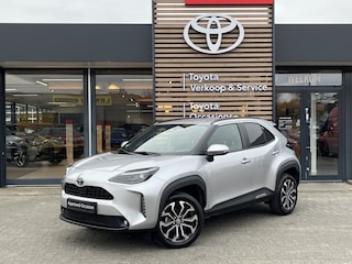 Toyota Yaris Cross 1.5 Hybrid 130 Dynamic | Stuur en Stoelverwarming | All Seasons