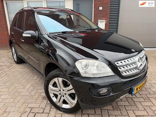 Mercedes-Benz M-klasse 500 / Pano / Leder / Navi / PDC / Clima / Cruise / LM / AMG