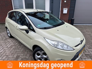 Ford Fiesta 1.25 Titanium / PDC / Clima / NAP / 5DS / AUX