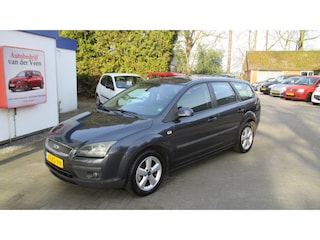 Ford Focus Wagon 1.6-16V Futura