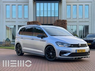 Volkswagen Touran 1.2 TSI Highline Business R 7p Apple carplay - Dynaudio - Massagestoel