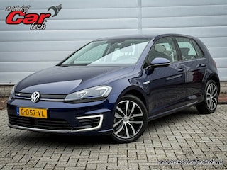 Volkswagen Golf | Clima | Cruise | Navi | Led | 17 inch |