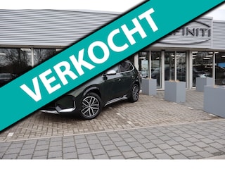 BMW X1 SDrive18i / Navi / Widescreen / Cruise / Climate / Camera / Sfeerverlichting / Voll Leder / 18".