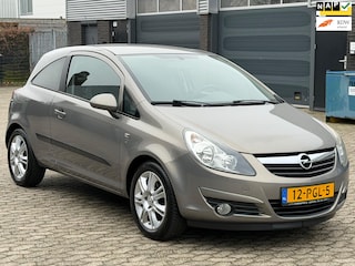 Opel Corsa 1.4-16V '111' Edition AIRCO CRUISE CARKIT NAP Nieuw APK