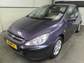 Peugeot 307 2.0-16V XT - Automaat - Cruise Control
