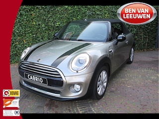 Mini Cooper Cabrio 1.5 Chili F57 met Leer, LED, A.Camera, Navi en 16"