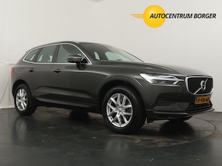 Volvo XC60 2.0 B5 AWD Momentum Pro Luxury Hybrid / PanoramaDak / Trekhaak / Navi / Camera / Head-Up / DakRails