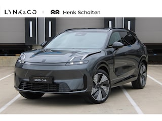 Lynk & Co 08 More | 200km Hybride | Verwarmbare voorstoelen met massage en ventilatie | Panoramadak | Premium audio by Harman Kardon | 360° Camera | Getint glas | Bestuurdersstoel met geheugen | Sfeerverlichting | Apple Carplay | Dodehoekassistent | Adaptive Cruise Contol