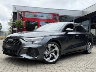 Audi A3 Limousine 30 TFSI AUT. *!* 2x S-LINE *!* CARPLAY/ LED/ 18 INCH/ BLACK OPTIEK/ PRIVACY GLAS *!*
