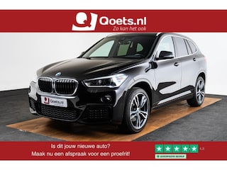 BMW X1 sDrive20i High Executive M Sport - Panoramadak - Comfort Access - Elektrisch verwarmde voorstoelen - HiFi - Verstelbare achterbank - Elektrische achterklep - LED koplampen - Koplampsproeiers -