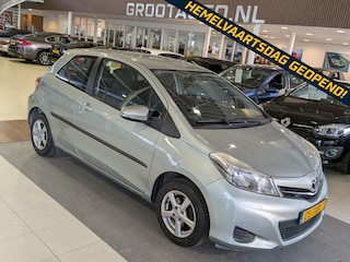 Toyota Yaris 1.0 VVT-i Aspiration Airco, Stuurbekrachtiging