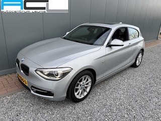 BMW 114i Executive Business+ 3-drs