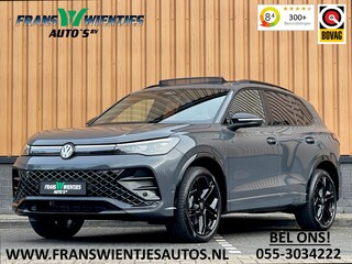 Volkswagen Tiguan 1.5 eHybrid R-Line Edition | Black Pack | Panoramadak | Elektrische Trekhaak | 20" Lichtmetaal | Head-Up Display | Massage Stoelen | Dodehoeksensor | Lane Assist | Sportstoelen |