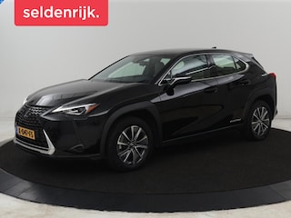 Lexus UX 300e 54 kWh | Alcantara | Adaptive cruise | Carplay | Full LED | Elektrische stoelen | Climate control | Bluetooth | DAB