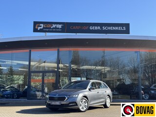 Skoda Octavia Combi 1.5 e-TSI DSG Ambition Incl. afleveringsbeurt en 12 maanden BOVAG-garantie | Apple Carplay/Android Auto | Stoelverwarming | Cruise Control | Lichtmetalen velgen |