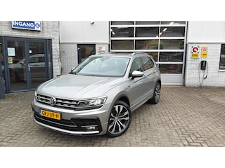 Volkswagen Tiguan 2.0 TSI 230pk 4motion Highline Business R-Line Stoelverwarming | Elek Achterklep | Adaptive cruise