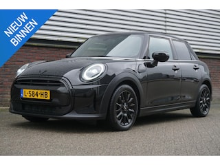 Mini Mini 1.5 Essential LED/GR. NAVI/1e EIGENAAR.