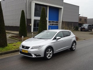 Seat Leon 1.2 TSI 105PK Automaat | Style | LED | 100% Onderhouden