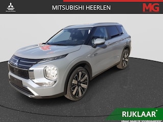 Mitsubishi Outlander 2.4 PHEV First Edition Mengelers Actieprijs: € 50.240,00*