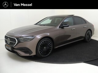 Mercedes-Benz E-klasse 300 e AMG Line / Premium/ Panoramadak/ 20 inch/ AIRMATIC/ Achterasbesturing/ SUPERSCREEN/ Massage/ Softclose/ El. Trekhaak/