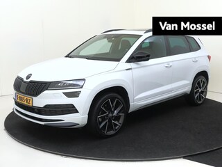Skoda Karoq 1.5 TSI ACT Sportline Business AUTOMAAT | Navigate | Parkeersensoren & 360 Camera | Panoramadak |