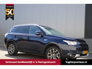 Mitsubishi Outlander 2.0 PHEV 4WD Instyle X-Line Sunroof/Trekhaak