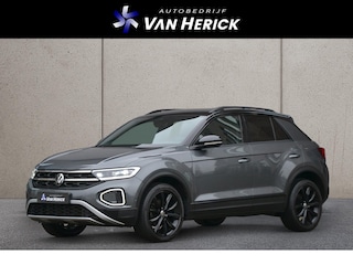 Volkswagen T-Roc 1.5 TSI Style 150PK Automaat | Black Style | ACC | Side Assist