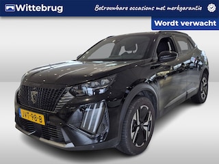 Peugeot 2008 GT 130 PK WORDT VERWACHT !! | Automaat | Navigatie | Camera Voor en Achter | Apple Carplay en Android Auto | Keyless Entry en Start | Dodehoek Bewaking | Draadloze Telefoonlader |