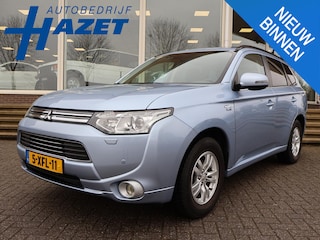 Mitsubishi Outlander 2.0 PHEV INSTYLE+ ADAPTIEVE CRUISE | TREKHAAK | SCHUIFDAK | CAMERA | LEDER | STOELVERW.