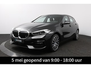 BMW 118i Introduction Edition | Sport Line | Leder | Sfeerverlichting |