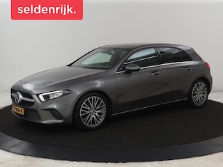 Mercedes-Benz A-klasse 200 Business Solution Plus Upgrade | Panoramadak | Stoelverwarming | Half leder | Widescreen | Camera | Navigatie | Park Assist | Cruise control | Full LED