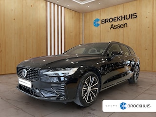 Volvo V60 2.0 T6 AWD Plus Dark Harmen & Kardon | Verwarmde voorruit, voorstoelen en stuur | Navigatie |