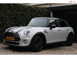 Mini Cooper 1.5 Chili Business | Automaat | Leer | Panodak | H/K | Xenon