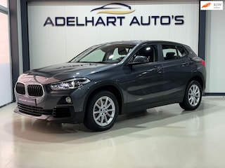 BMW X2 SDrive20i Executive Automaat 192 PK / Navigatie full map / Cruise control / Climate control / etc...