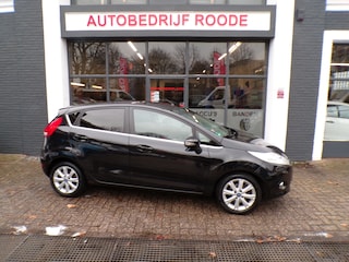 Ford Fiesta 1.4 Ghia AUTOMAAT,PDC,CLIMA,ZEER MOOI !!! ""ZONDAG OPEN ""