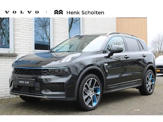Lynk & Co 01 1.5 | Automaat | Panoramadak | Parkeercamera | Parkeersensoren voor + achter | Adaptive cruise control | Apple carplay & Android auto | Blind spot | Elektrische achterklep | Elek. bed. voorstoel met geheugen |