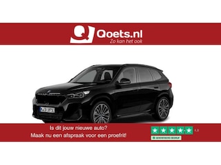 BMW iX1 xDrive30 67 kWh M Sport - Trekhaak - Driving Assistant Professional - Harman Kardon - Head up - Comfort Acces - Parking Assistant Plus - Getinte Ruiten - Elektrisch verstelbare/verwarmde stoelen -