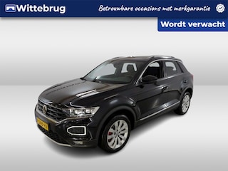 Volkswagen T-Roc 1.5 TSI 150pk Sport+ / LED / Virtual Cockpit / Navigatie / Climate Controle / Achteruitrijcamera / 17'' LMV
