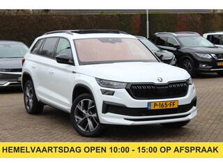 Skoda Kodiaq 1.5 TSI Sportline Business / Trekhaak / Panoramadak / Camera / Keyless / 20'' / CarPlay / Navigatie / Matrix LED / DAB / Stoelverwarming / Cruise Control
