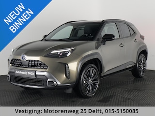 Toyota Yaris Cross 1.5 HYBRID ADVENTURE BI-TONE GARANTIE TOT 2033! LEDER.PARKEERSENSOREN VOOR & ACHTER. STOELVERWARMING. DRAADLOOS TELEFOONLADER.