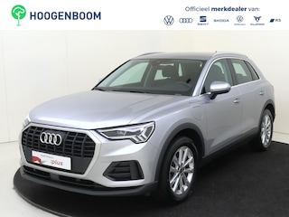Audi Q3 45 TFSI e Advanced edition | SoH 90% | Trekhaak | Lederen bekleding | Adaptieve cruise control | Parkeersensoren achter | Audi virtual cockpit | CarPlay | Stoelverwarming |