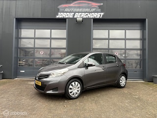 Toyota Yaris 1.3 VVT-i Aspiration Automaat