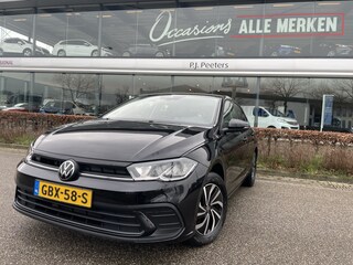 Volkswagen Polo 1.0 TSI Life Airco- Apple carplay - Cruise control - Navigatie - Parkeersensoren - Licht metalen velgen 15 inch - Bluetooth - Led verlichting - Radio - Elektrische ramen - Start/stop systeem - Stuur leder