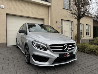 Mercedes-Benz B-klasse 180 AMG Aut Navi SportLeder Led Nightpakket 18" Pdc