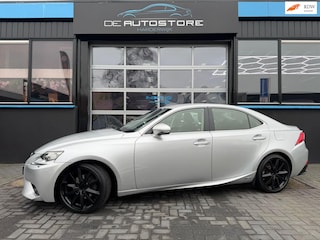 Lexus IS 300 hybride Airco leder Xenon Cruise 18inch Trekhaak Dealer Onderhouden Zeer Mooie Auto!!