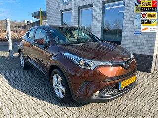 Toyota C-HR 1.2 Dynamic / Telefoon / Trekhaak / Navigatie / Cruise Controle / Climate Controle