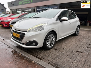 Peugeot 208 1.2 PureTech Allure | 2E EIGENAAR | 12MND GARANTIE | NAVI | AIRCO | CRUISE |